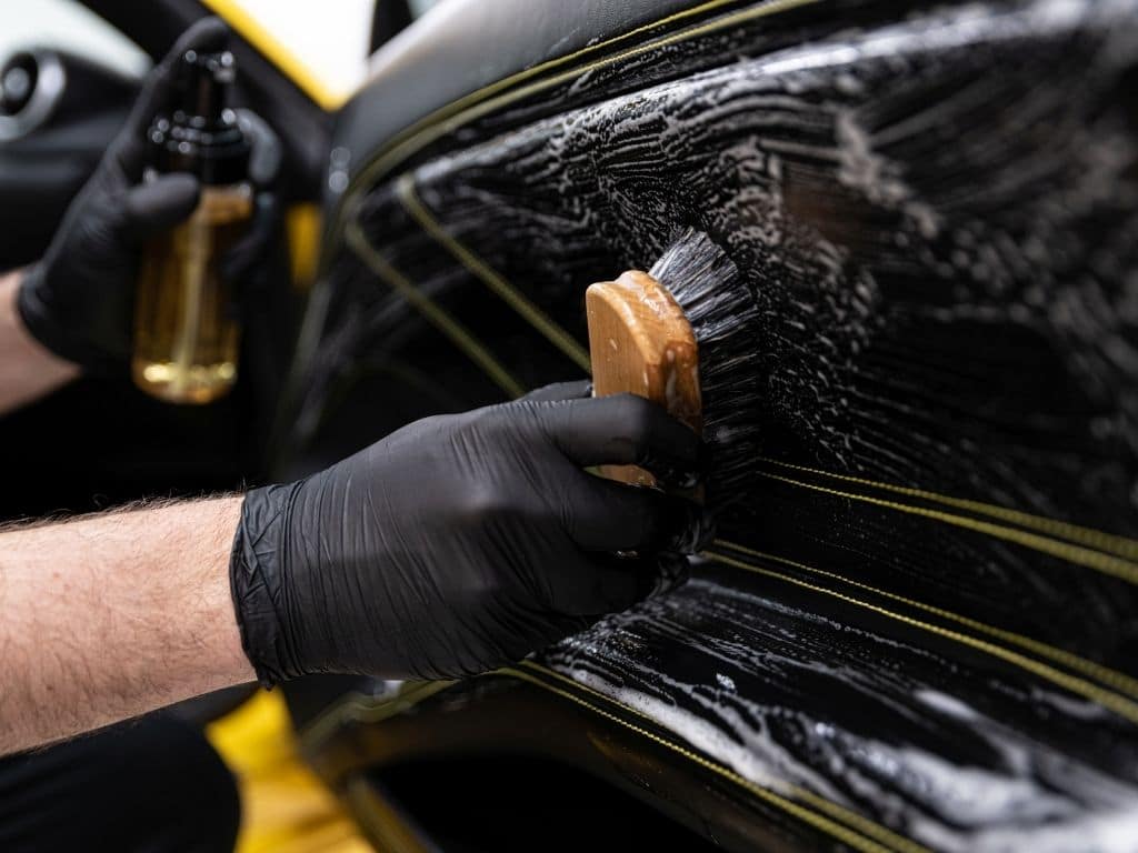 car interior shampooing