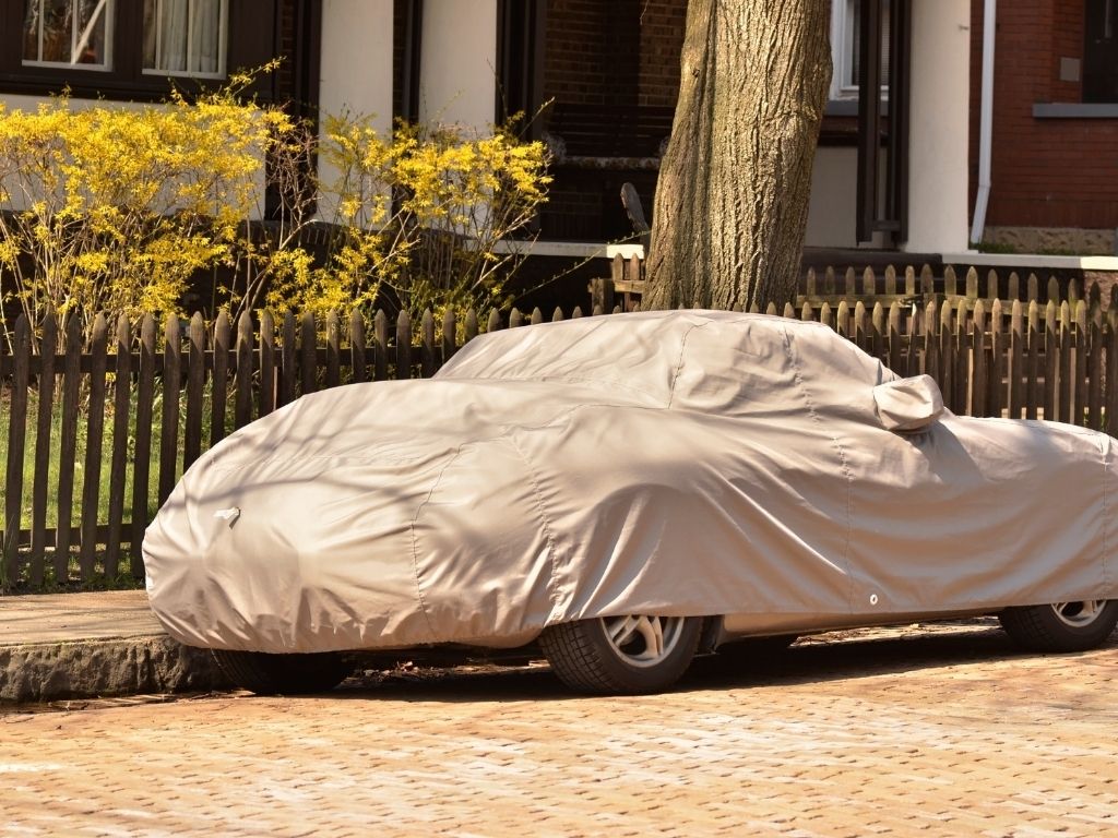 use car cover to protect your car from the sun